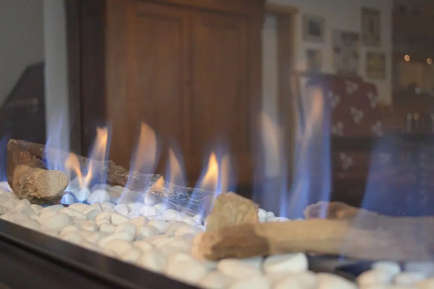 Flammen im Kamin