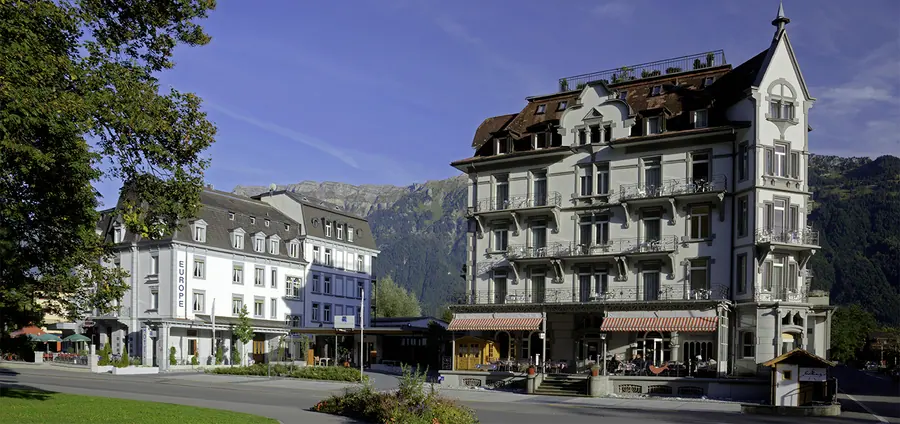Carlton und Europe nebeneinander