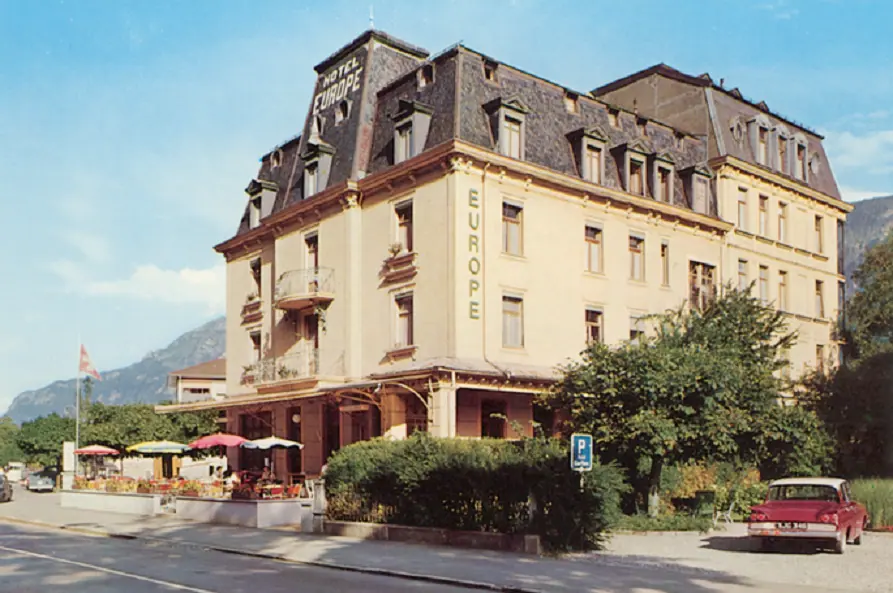 Das Hotel Europe in einer Farbaufnahme