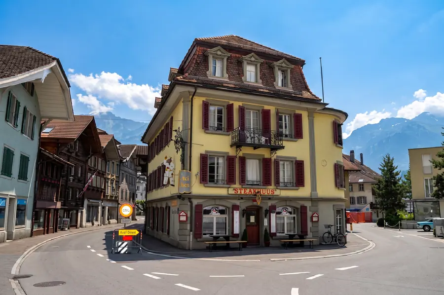 Bed & Bar No 8 in Interlaken